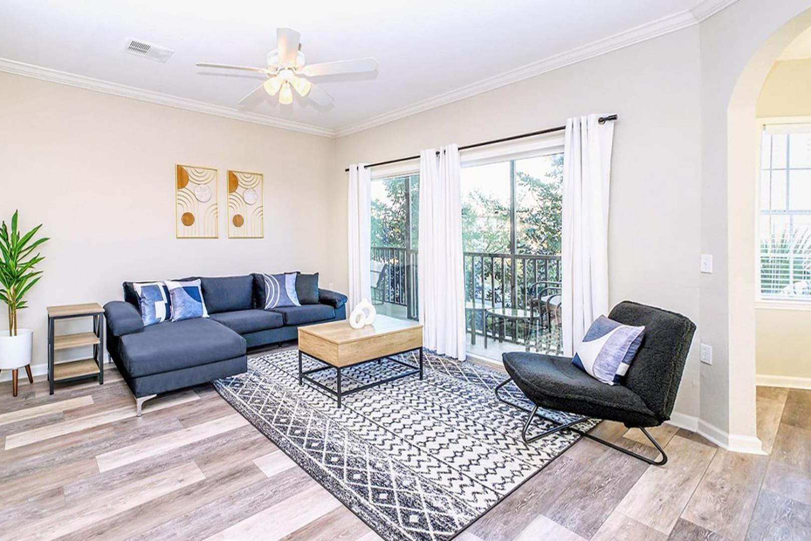 Hébergement de vacances Spacious 2br W Pool & Hot Tub Near Orlando